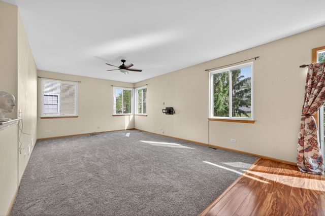746 Bluebell Lane, Pingree Grove, IL 60140