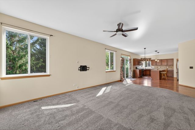 746 Bluebell Lane, Pingree Grove, IL 60140