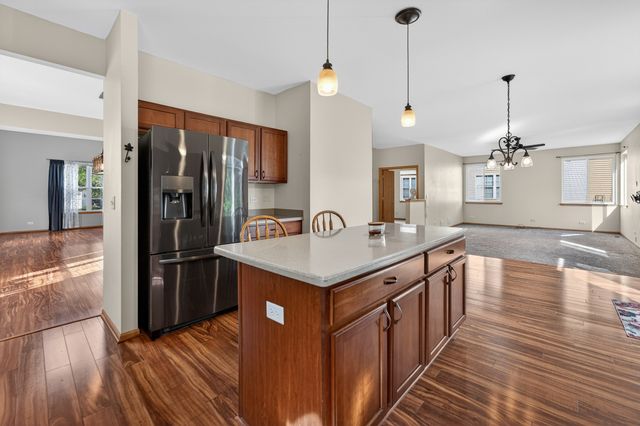 746 Bluebell Lane, Pingree Grove, IL 60140