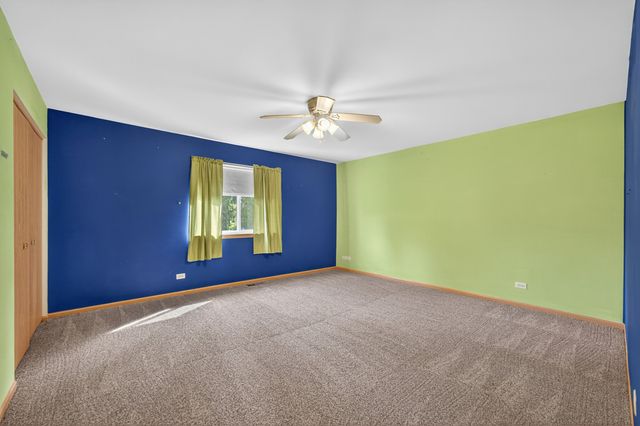 746 Bluebell Lane, Pingree Grove, IL 60140