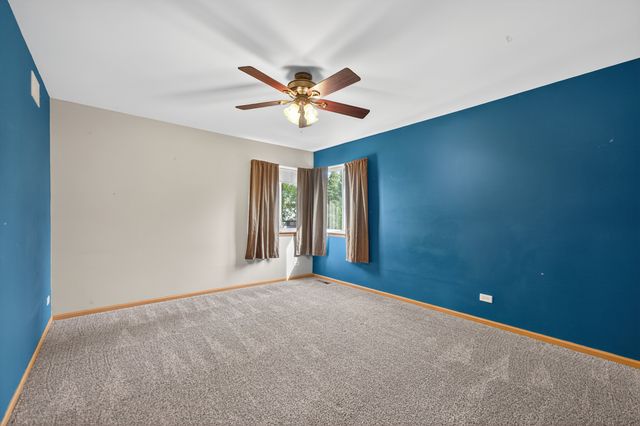 746 Bluebell Lane, Pingree Grove, IL 60140