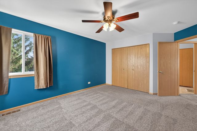 746 Bluebell Lane, Pingree Grove, IL 60140