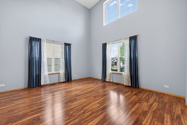 746 Bluebell Lane, Pingree Grove, IL 60140