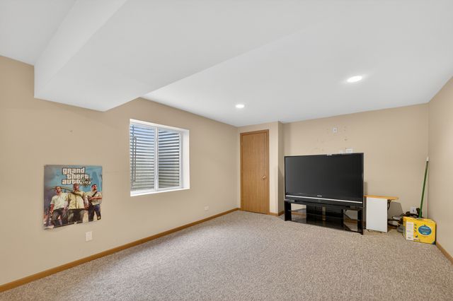 746 Bluebell Lane, Pingree Grove, IL 60140
