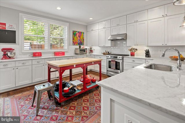 5814 5TH ST NW, Washington, DC 20011