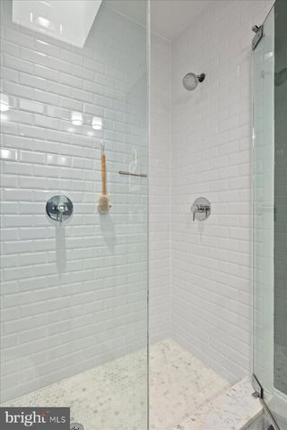 5814 5TH ST NW, Washington, DC 20011