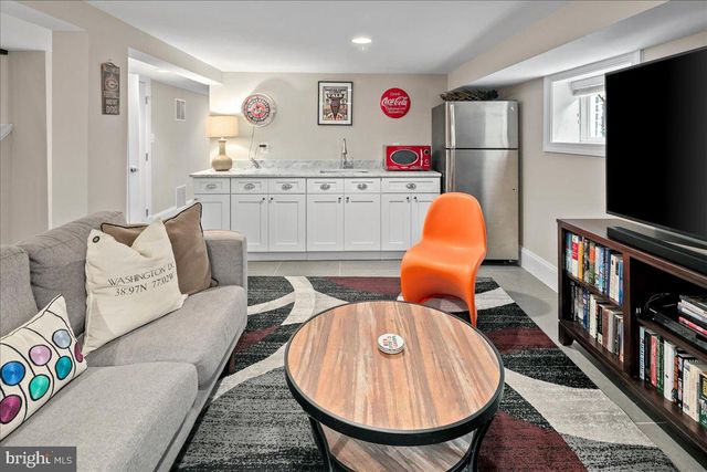 5814 5TH ST NW, Washington, DC 20011