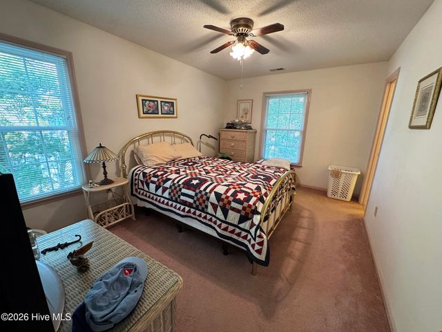 128 Page Place, Emerald Isle, NC 28594