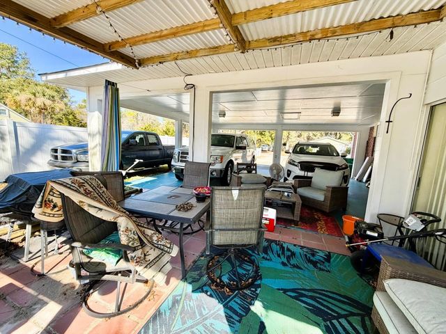 811 Cedar St., Georgetown, SC 29440