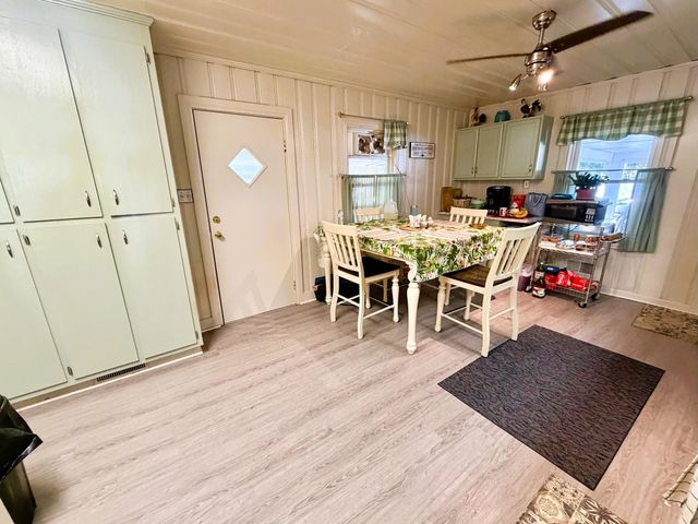 811 Cedar St., Georgetown, SC 29440