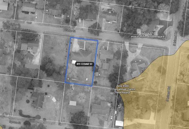 811 Cedar St., Georgetown, SC 29440