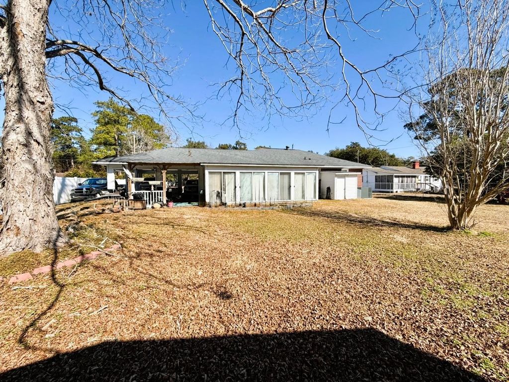811 Cedar St., Georgetown, SC 29440 — photo 4