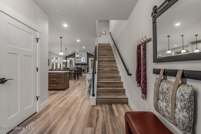 891 Ames WAY, Dover, ID 83825