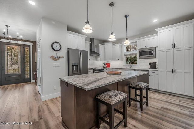 891 Ames WAY, Dover, ID 83825