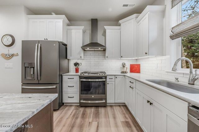 891 Ames WAY, Dover, ID 83825