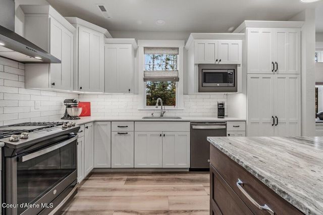 891 Ames WAY, Dover, ID 83825