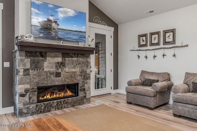 891 Ames WAY, Dover, ID 83825