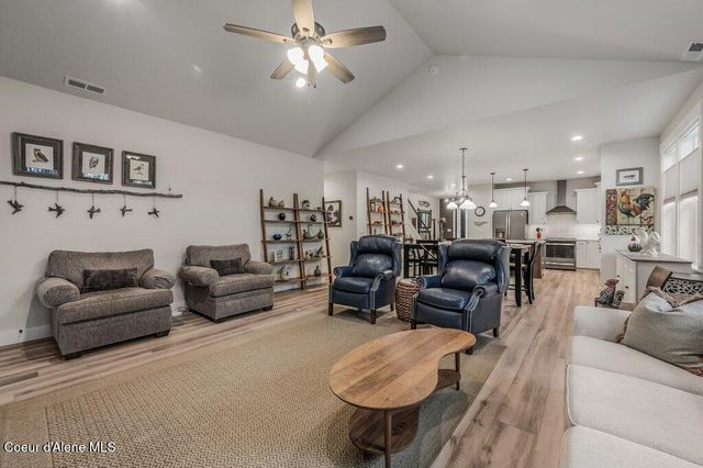 891 Ames WAY, Dover, ID 83825