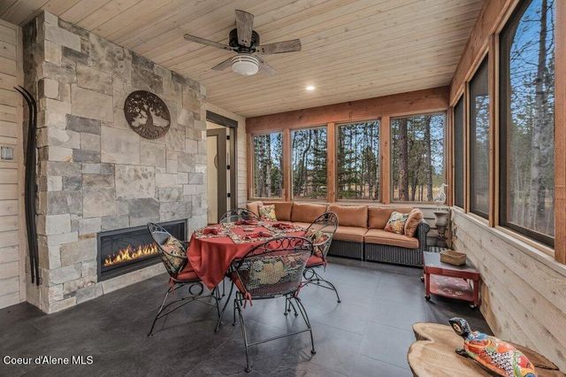 891 Ames WAY, Dover, ID 83825