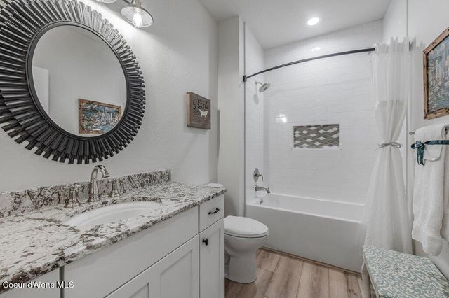 891 Ames WAY, Dover, ID 83825