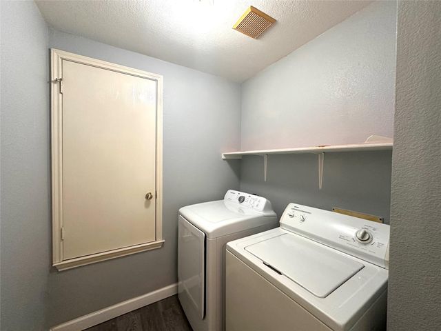 5604 Man O War Stretch DR, Del Valle, TX 78617