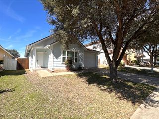 5604 Man O War Stretch DR, Del Valle, TX 78617