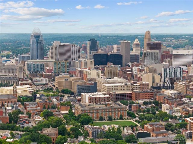 1931 Bigelow Street, Cincinnati, OH 45219