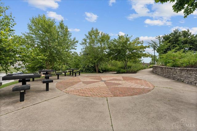 1931 Bigelow Street, Cincinnati, OH 45219
