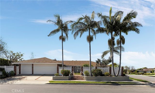 1901 Altura, Corona Del Mar, CA 92625