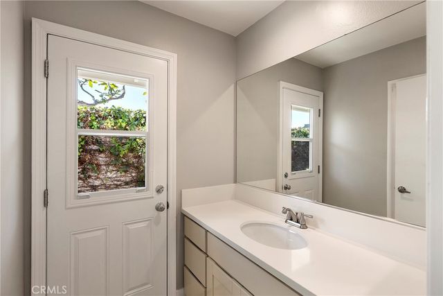 1901 Altura, Corona Del Mar, CA 92625