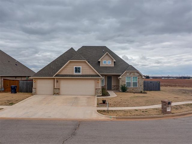 509 Carlow Way, Yukon, OK 73099