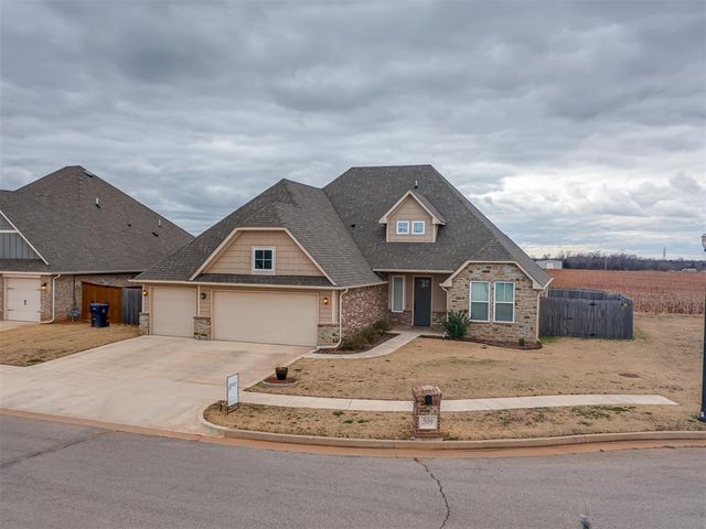 509 Carlow Way, Yukon, OK 73099