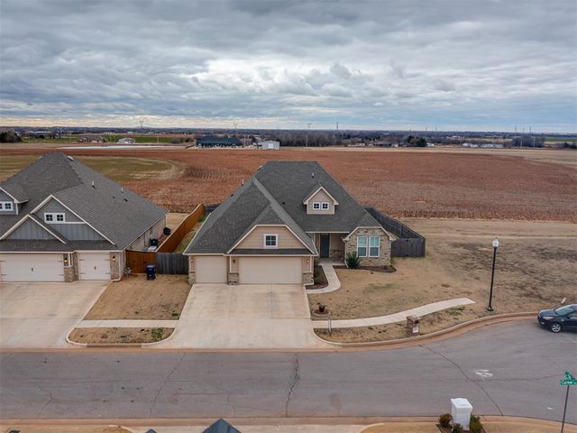 509 Carlow Way, Yukon, OK 73099