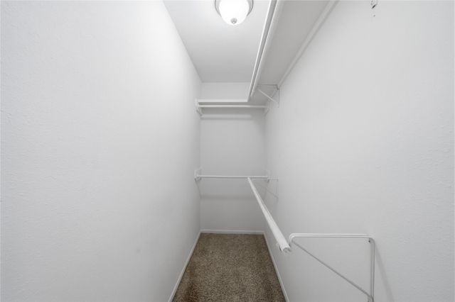 727 Bunker Hill Road 7, Houston, TX 77024