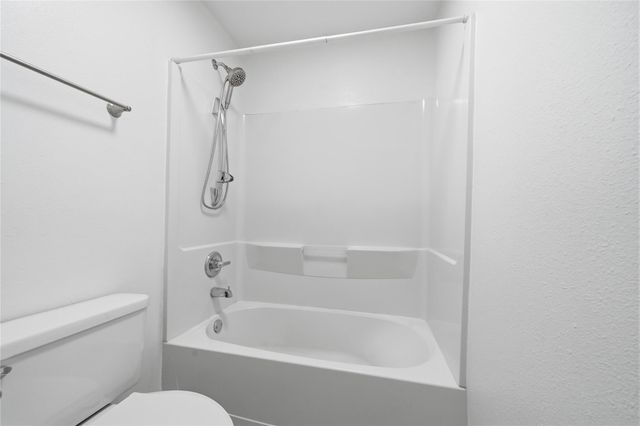727 Bunker Hill Road 7, Houston, TX 77024