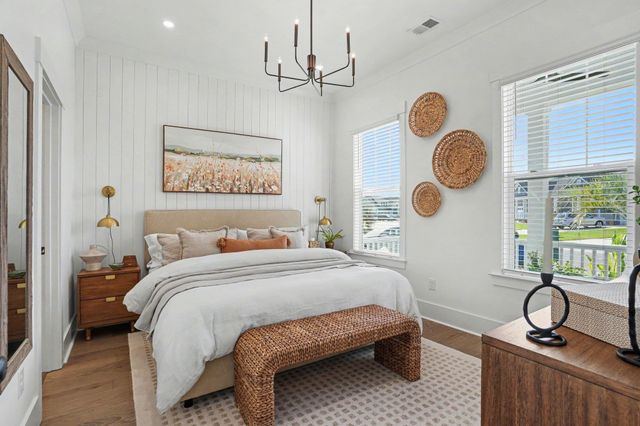 6436 Berg St., Murrells Inlet, SC 29576