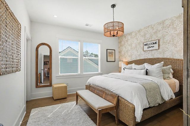 6436 Berg St., Murrells Inlet, SC 29576