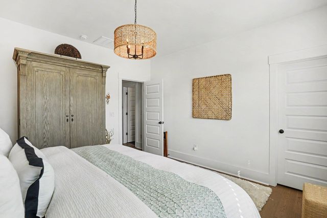 6436 Berg St., Murrells Inlet, SC 29576
