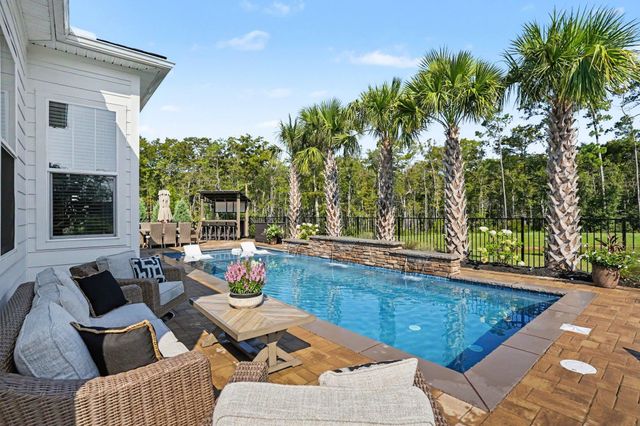 6436 Berg St., Murrells Inlet, SC 29576