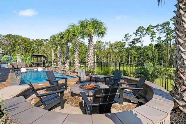 6436 Berg St., Murrells Inlet, SC 29576