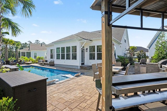 6436 Berg St., Murrells Inlet, SC 29576
