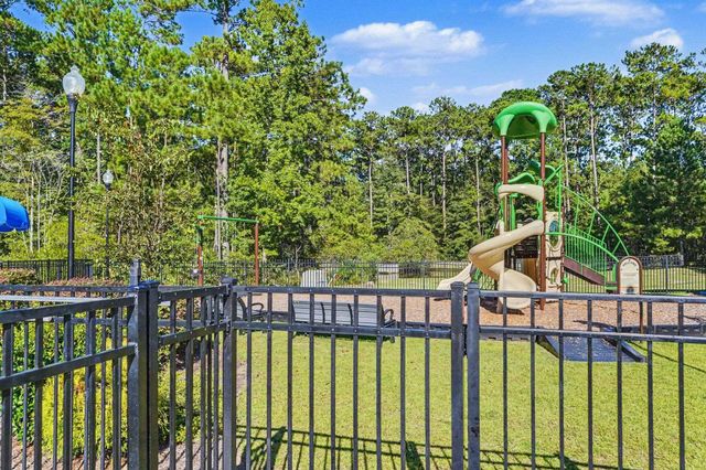 6436 Berg St., Murrells Inlet, SC 29576