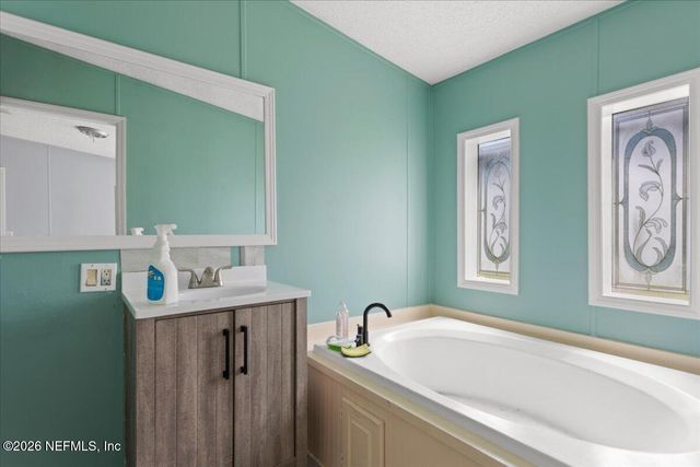 24027 NW 183RD AVE Avenue, High Springs, FL 32643