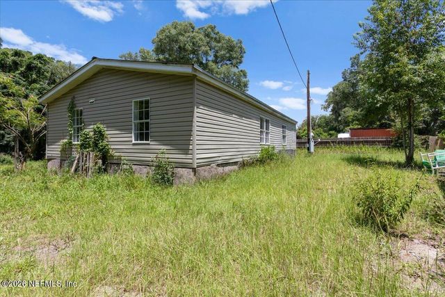 24027 NW 183RD AVE Avenue, High Springs, FL 32643