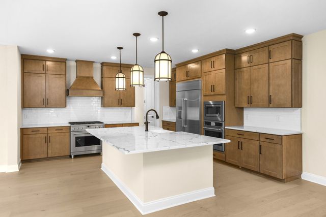 5958 Hunt Valley Drive, Spring Hill, TN 37174