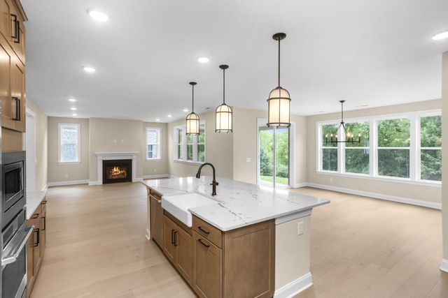 5958 Hunt Valley Drive, Spring Hill, TN 37174