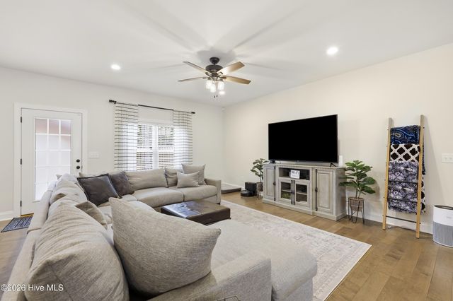 280 Spring Lake Drive, Pinehurst, NC 28374