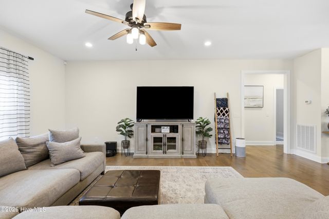 280 Spring Lake Drive, Pinehurst, NC 28374