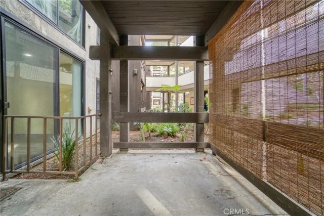 8650 Gulana, Playa Del Rey, CA 90293