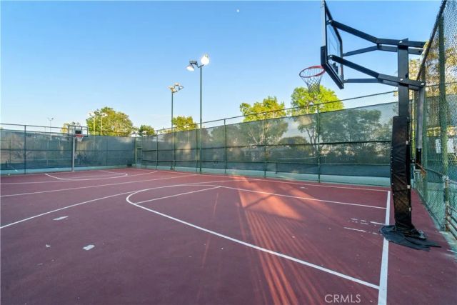 8650 Gulana, Playa Del Rey, CA 90293